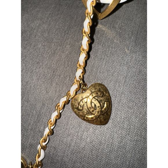 Chanel 22B White Mini Flap Rectangle Open Heart Gold Logo Shoulder Crossbody Bag - Picture 9 of 16